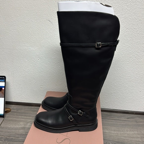 Franco Sarto Ainsley Knee High Boot (WIDE CALF) - Picture 6 of 8
